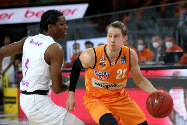 球技取胜 球技取胜